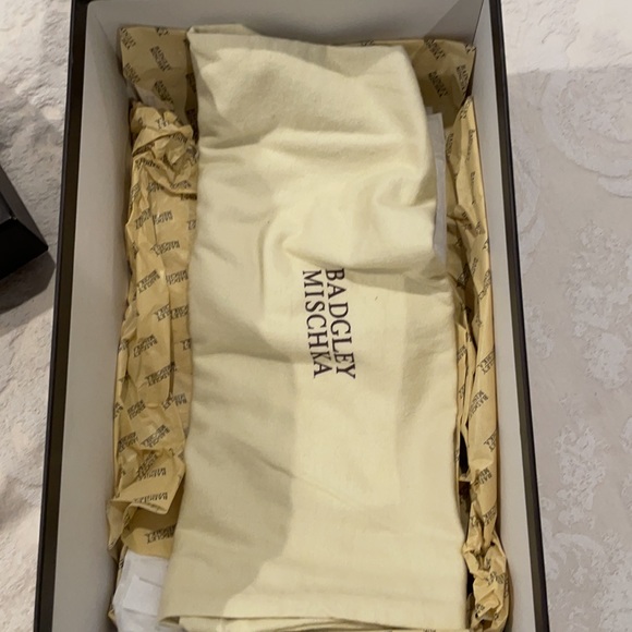 Badgley Mischka shoes - Picture 7 of 7